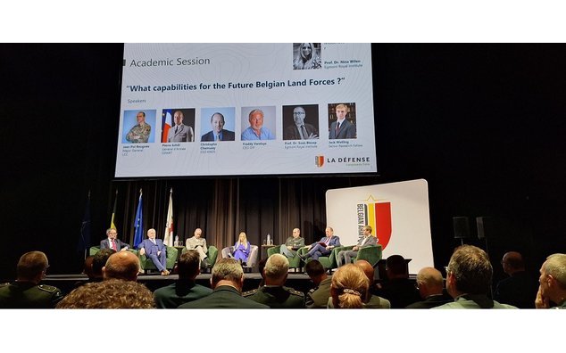 Visite officielle du chef d'état-major de l'armée de Terre à l'occasion du Land Day 2024